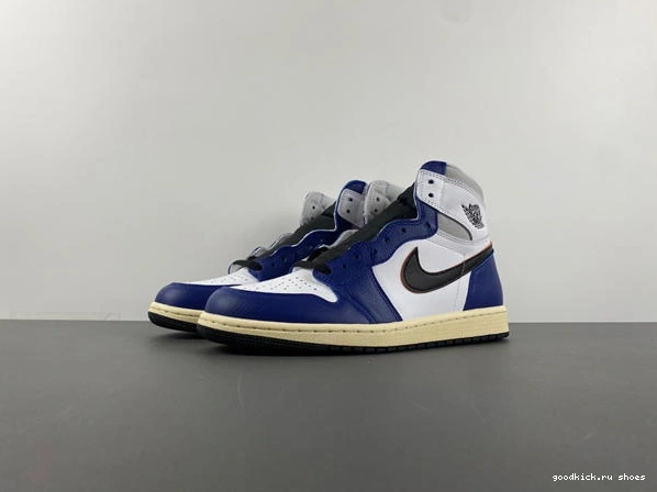 DZ5485- Air Jordan 1 High OG 3588 Snug 1029